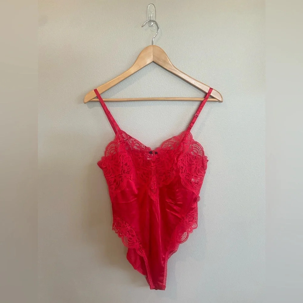APPLAUSE Vintage Red Lace‎ High Cut Teddy 80s 90s Size 34 Made in the USA NWOT